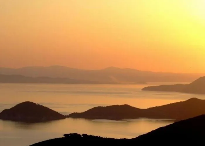 In With Private Pool * Кортона